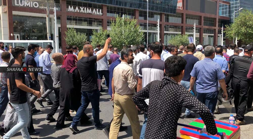 Demonstrations in Al-Sulaymaniyah over delay in salaries