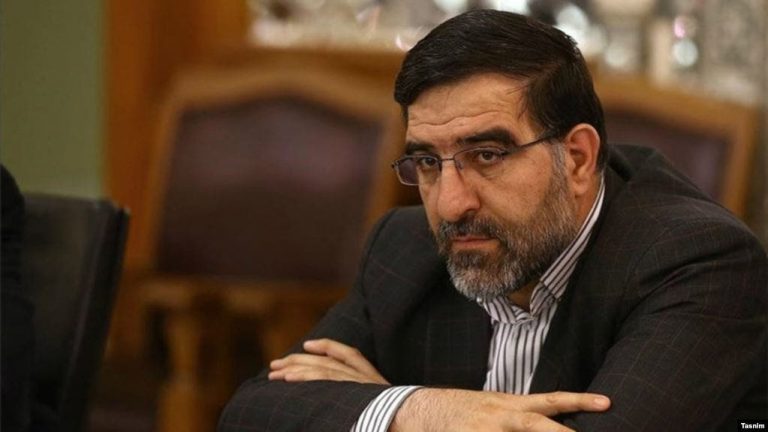 نائب عن قم يغادر جلسة البرلمان الإيراني وأنباء عن إصابته بـ“كورونا“