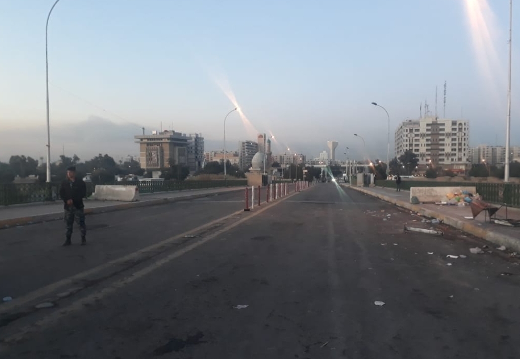 بعد فتح اربع مناطق.. السلطات تحذر المتظاهرين من الاندفاع خارج التحرير ببغداد