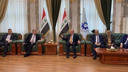Iraqi political forces engaged in dialogues to find an alternative to Allawi