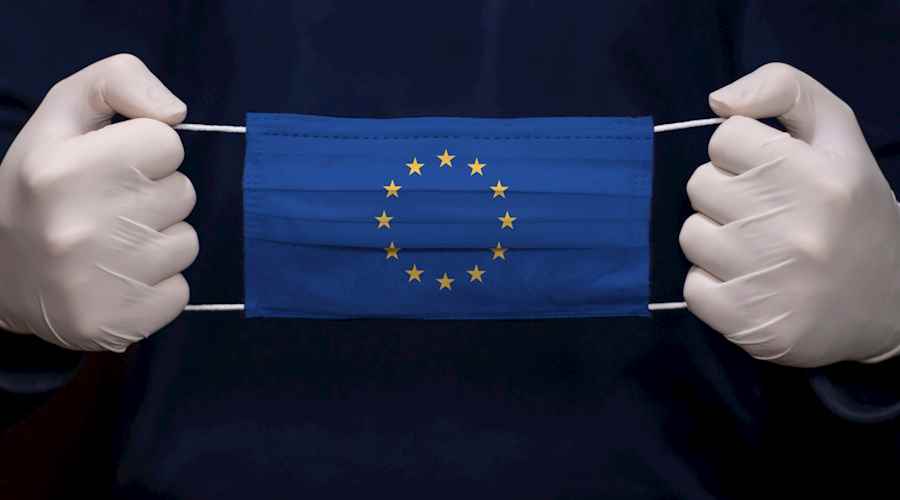 المفوضية الأوروبية توصي بتمديد منع السفر حتى منتصف أيار