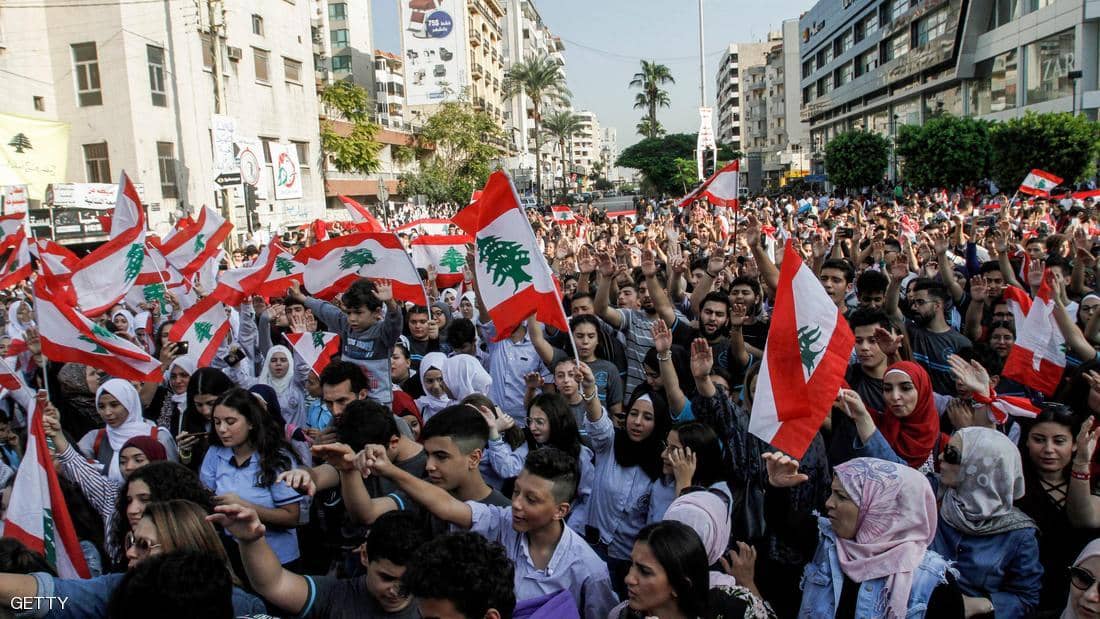 لبنان.. الطلاب ينضمون للاحتجاجات وإغلاق المرافق يتجدد