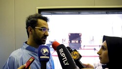 بعد فضيحة بدلة الفضاء.. وزير إيراني يعترف ويعتذر