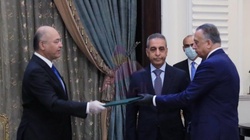 الكاظمي يتعهد بتشكيل حكومة خدمات بعيدة عن "الغرف المظلمة"