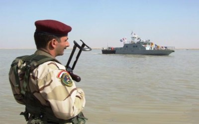 جرحى بمصادمات بعد اقتحام محتجين مقر مشاة البحرية العراقية في البصرة