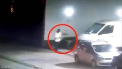 مصاب بكورونا فر من الإسعاف.. والشرطة ضبطته بعد مطاردة مثيرة