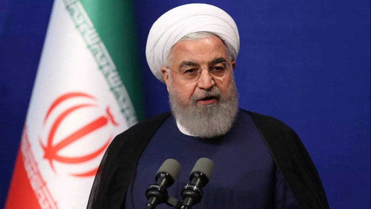 روحاني: ترامب "ارتكب خطأ غبيا"
