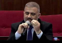 نائب عراقي يترك البرلمان وينعى "أي فرصة للنجاح"