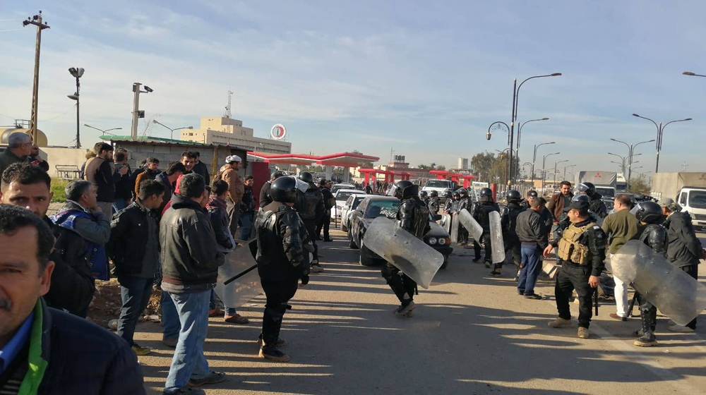مواطنون غاضبون يحتجون على "اللاعدالة" بتوزيع النفط في كركوك