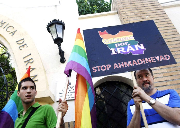 ايران تعلن بناء مركز للمتحولين جنسيًا