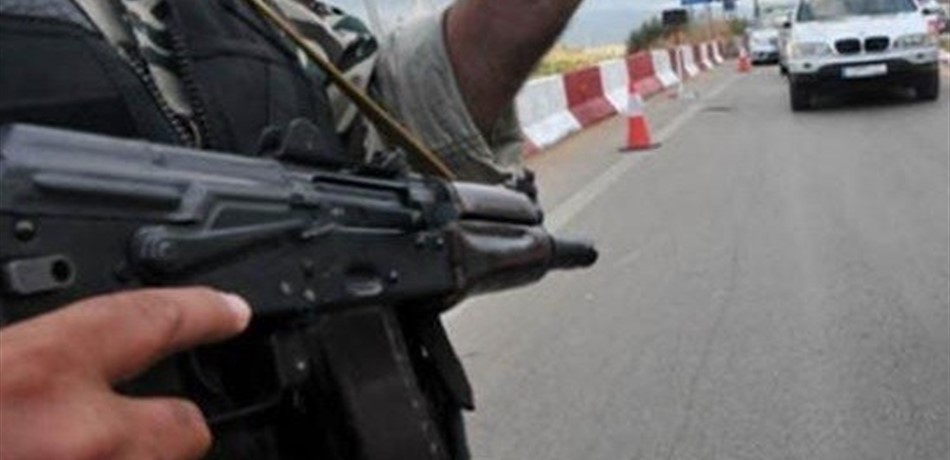 Lebanese Internal security forces thwarted an attempt to smuggle counterfeit currency to Iraq