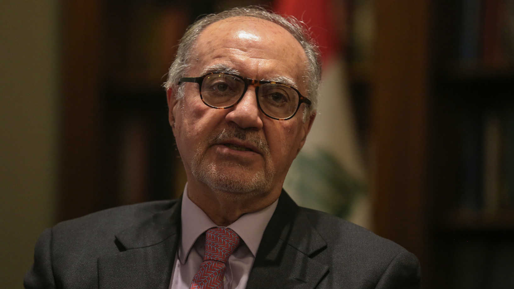 وزير المالية يخير العراقيين بين تقشف مشدد لعامين او ”صدمات“
