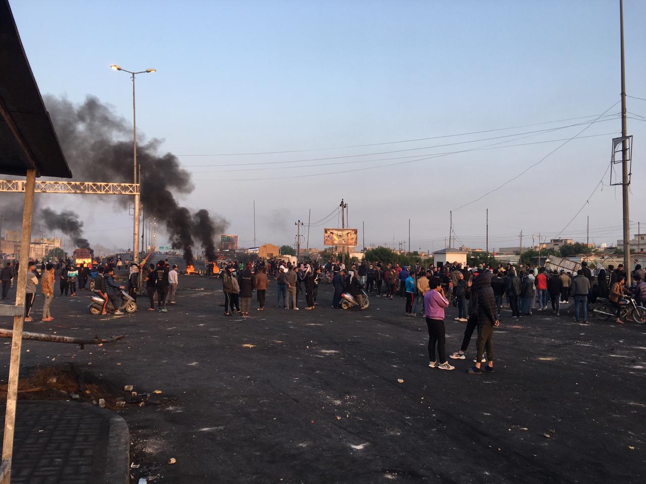 All closed roads in Basra reopened after "protesters completed their mission"