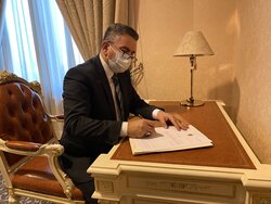 مصدر يكشف تفاصيل "صفقة" تنحي الزرفي